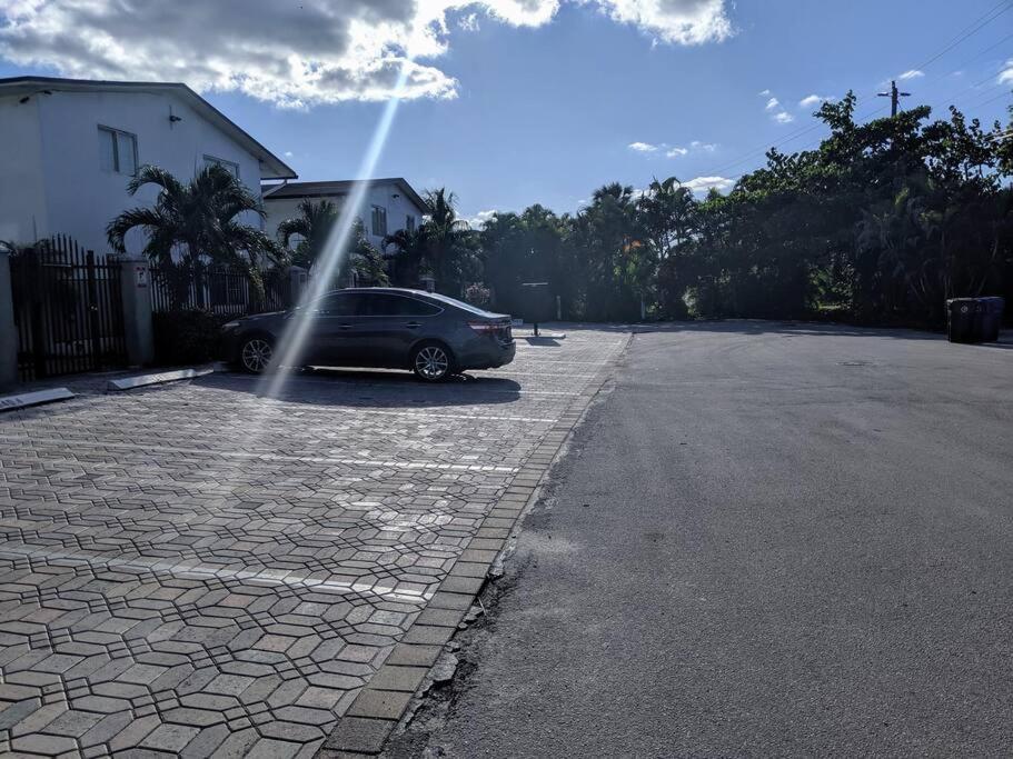 A1 - Endless Summer Vacation Rentals - Affordable Luxury Near Downtown Fort Lauderdale Dış mekan fotoğraf