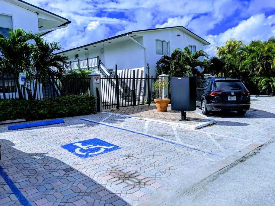A1 - Endless Summer Vacation Rentals - Affordable Luxury Near Downtown Fort Lauderdale Dış mekan fotoğraf