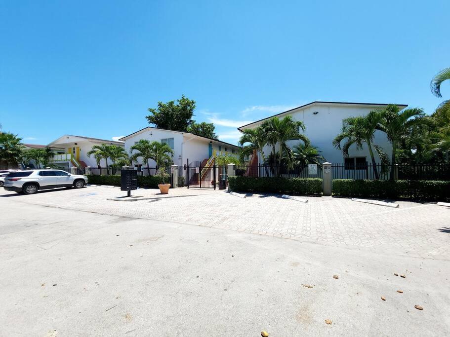 A1 - Endless Summer Vacation Rentals - Affordable Luxury Near Downtown Fort Lauderdale Dış mekan fotoğraf